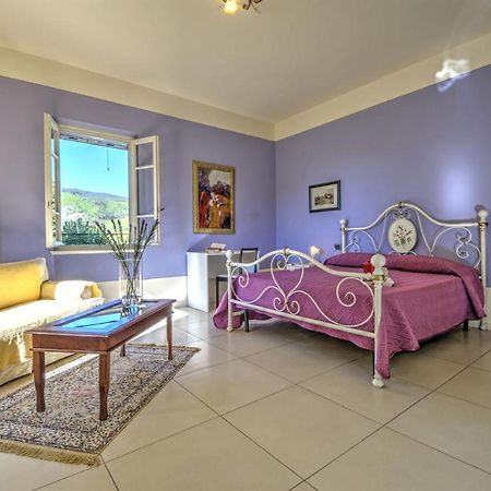 Lucca Cycling Holidays Il Tiglio Екстер'єр фото