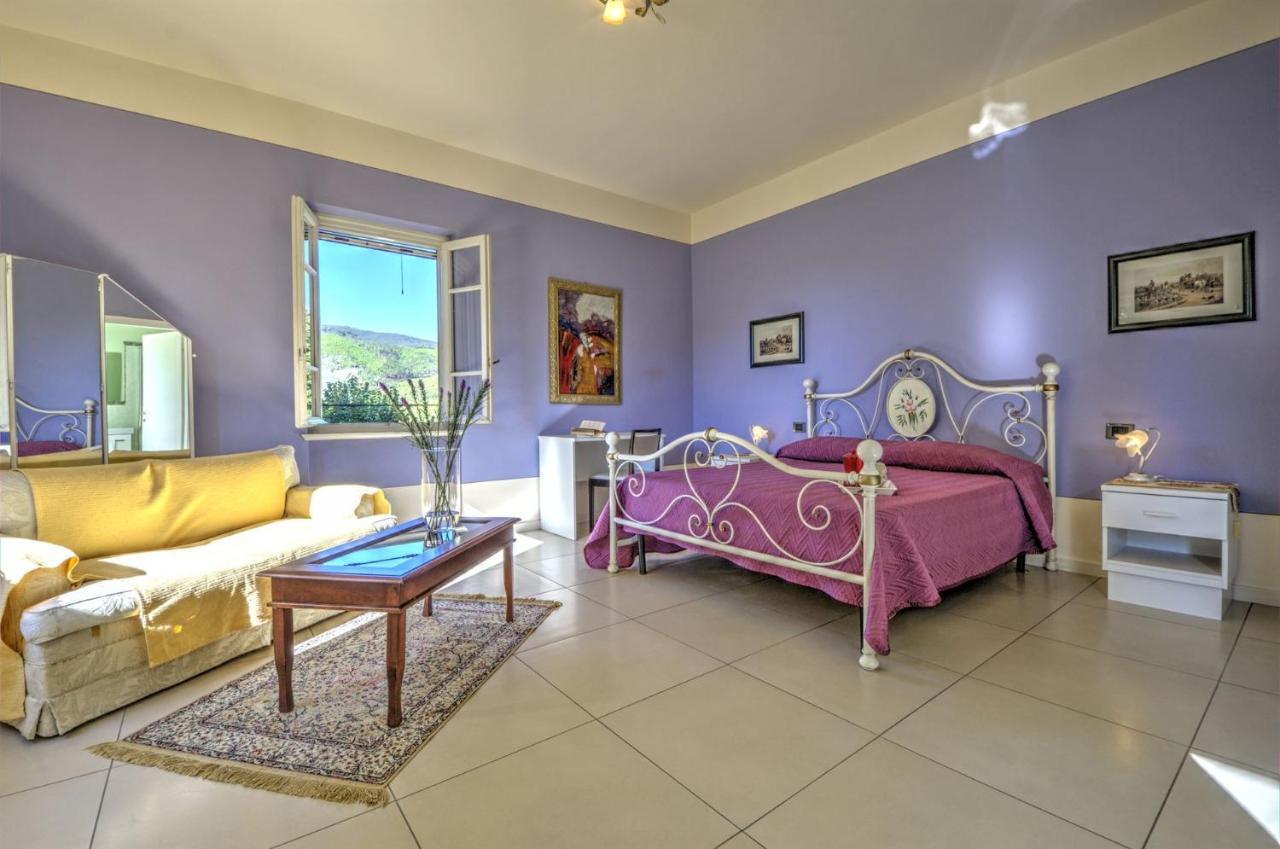 Lucca Cycling Holidays Il Tiglio Екстер'єр фото