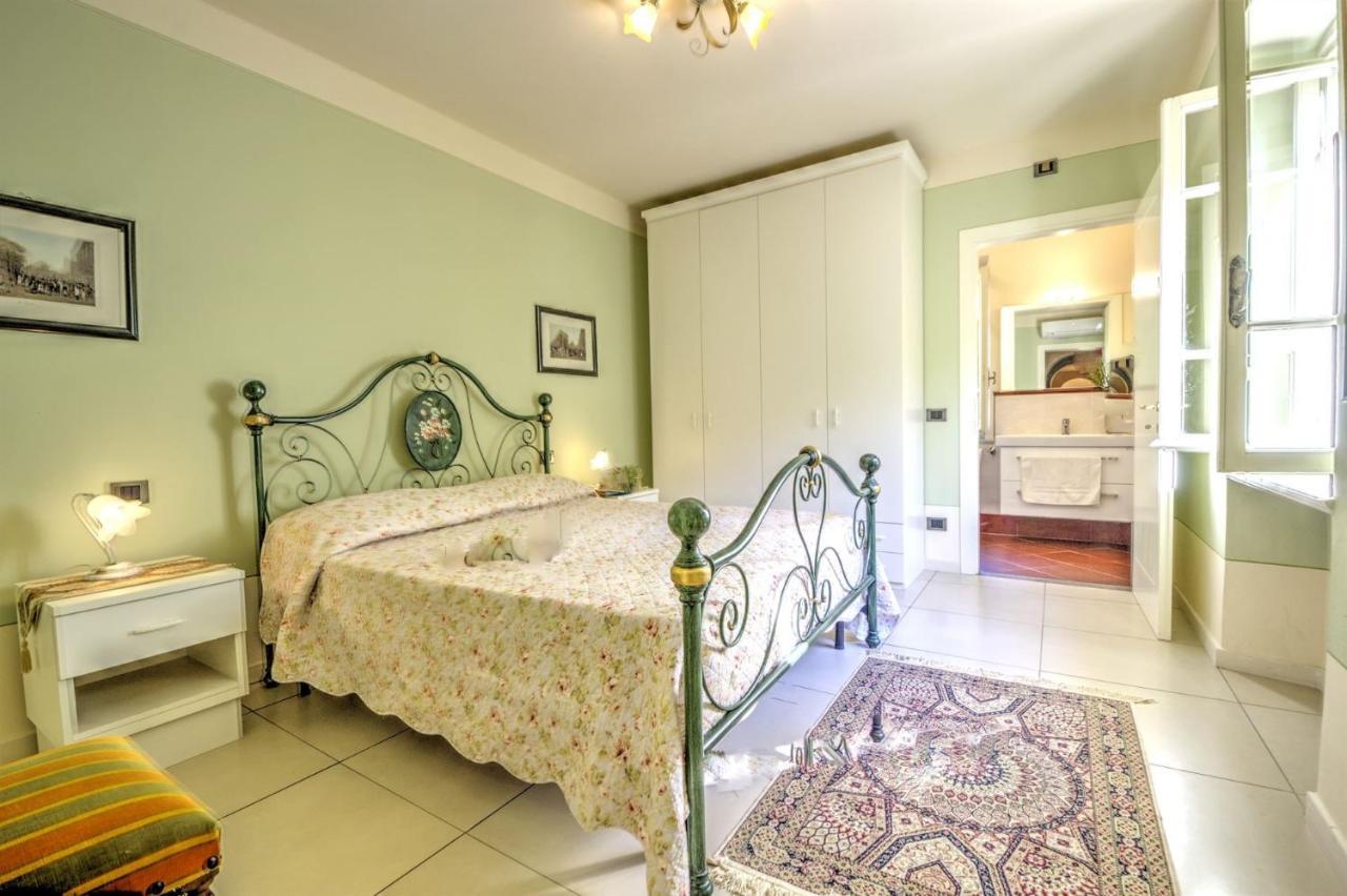 Lucca Cycling Holidays Il Tiglio Екстер'єр фото